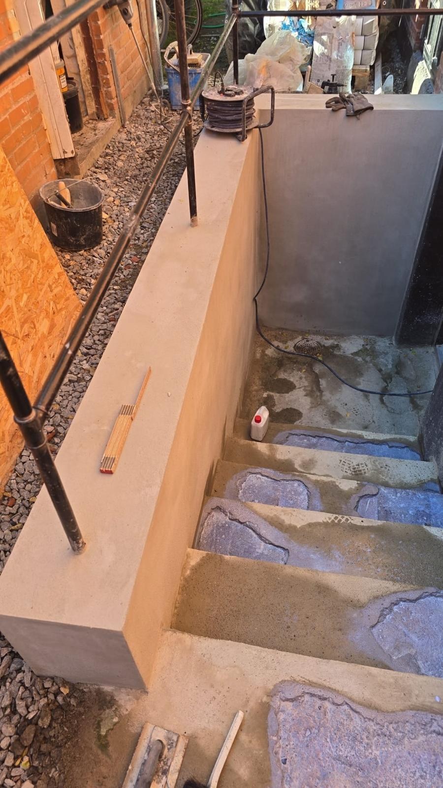 Putsarbete på trappa och mur utfört av Bygg&Trygg i Malmö med omnejd